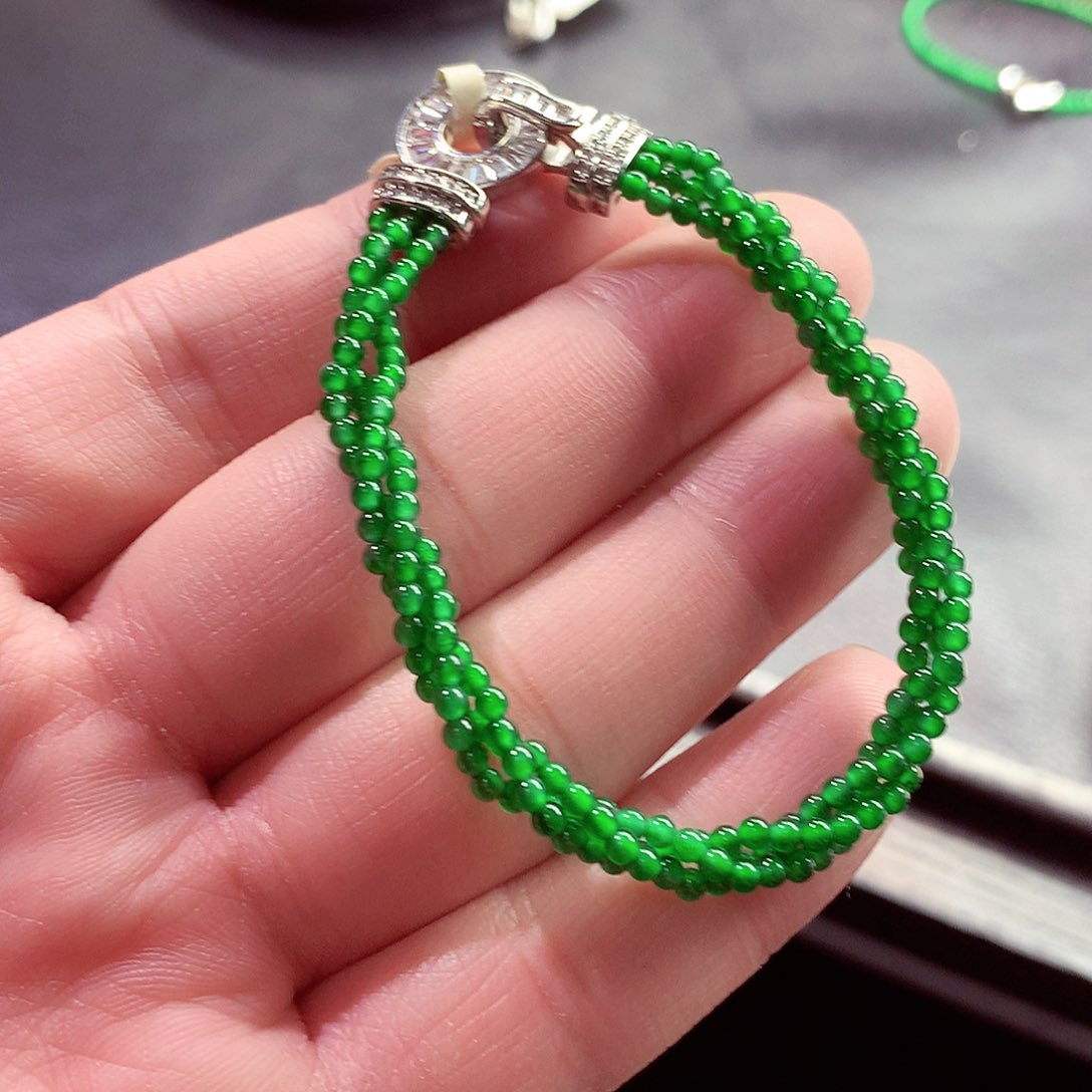 翡翠手链未镶嵌天然翡翠手链未镶嵌