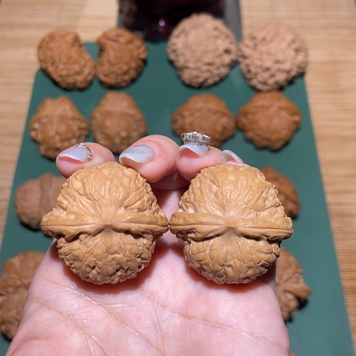 文玩核桃吊坠乾隆磨