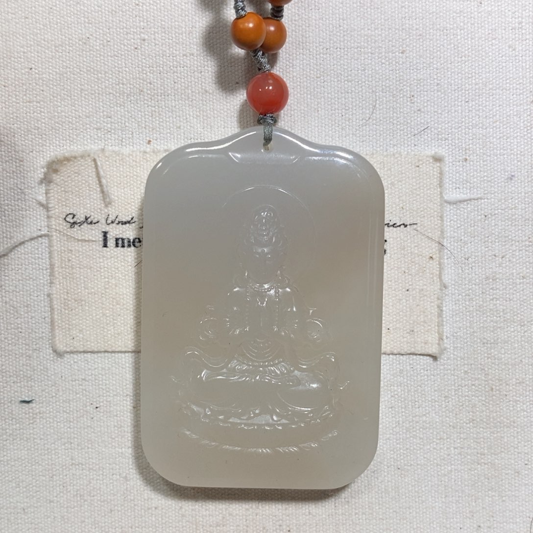 和田玉（糖玉）颈饰未镶嵌