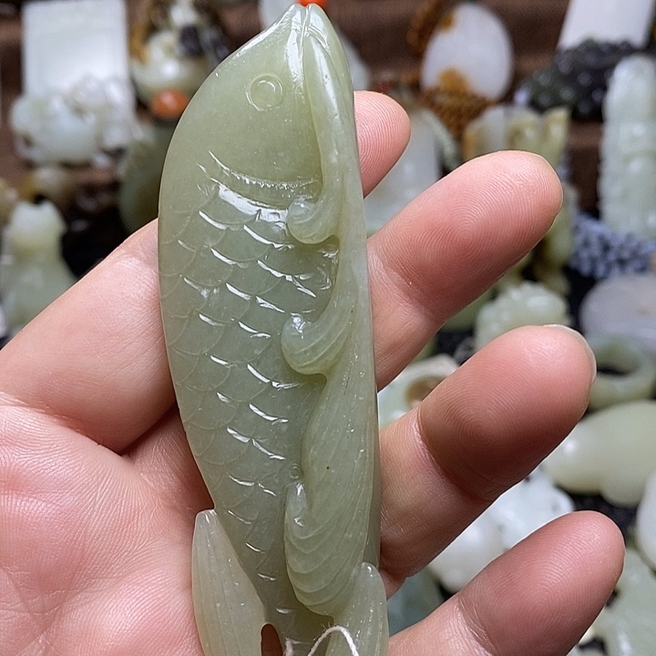 和田玉（糖玉）未镶嵌颈饰