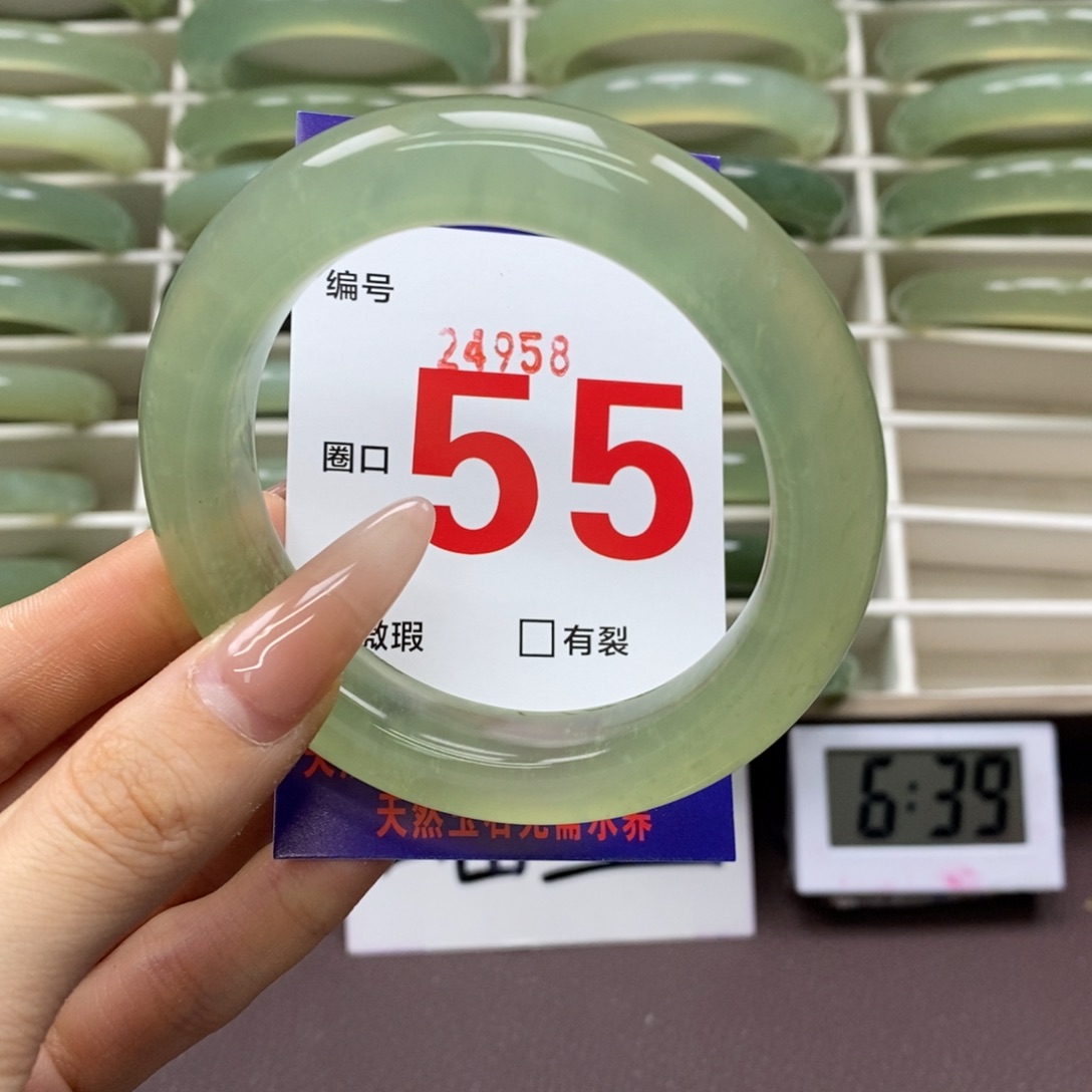 未镶嵌蛇纹石玉手镯