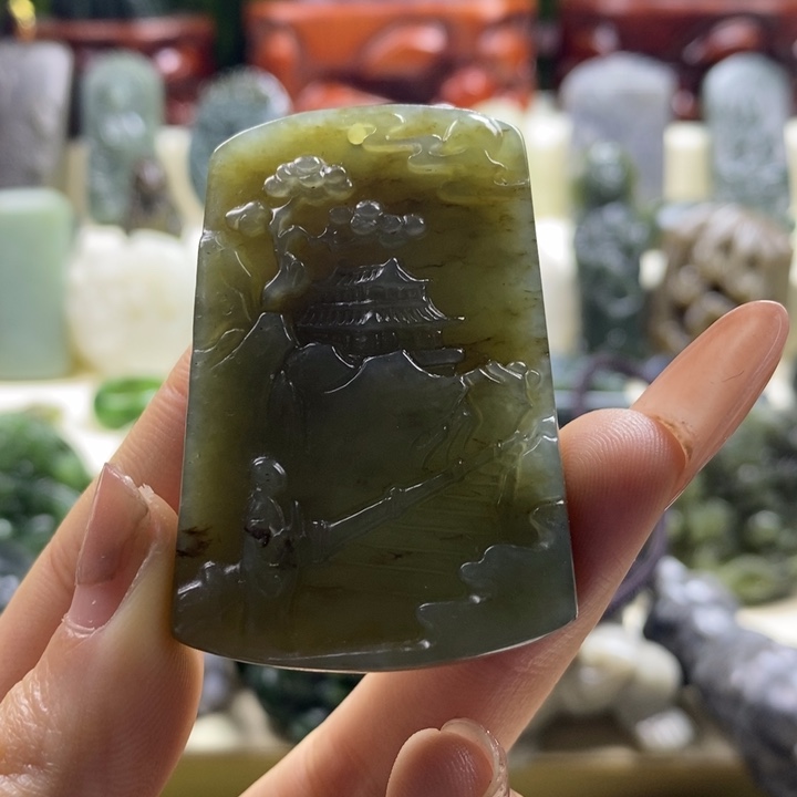 和田玉颈饰未镶嵌