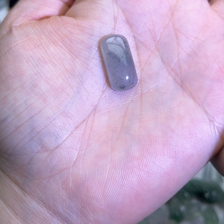 翡翠裸石乌鸡马鞍