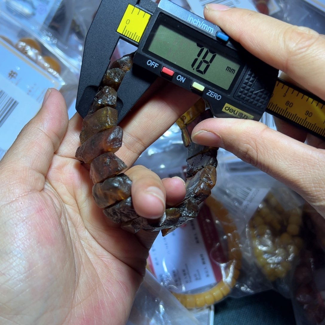 琥珀珠宝奇石未镶嵌475
