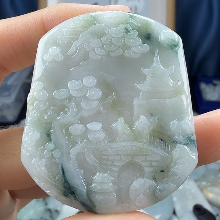 翡翠未镶嵌颈饰翡翠