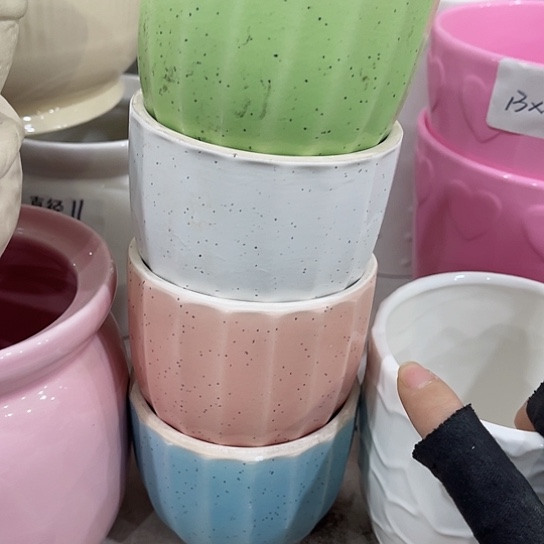 多肉绿植陶瓷花盆9.9包邮，有孔