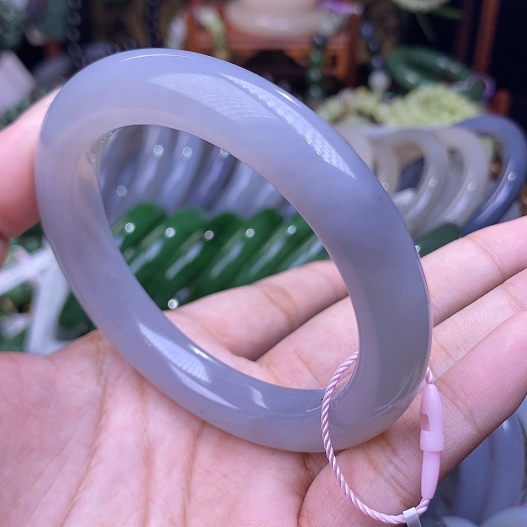 和田玉未镶嵌浓烟紫老矿料冰底手镯57