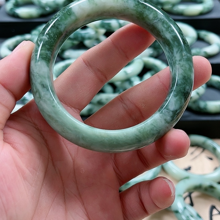 【闪购商品】透闪石-蛇纹石玉手镯未镶嵌用****9