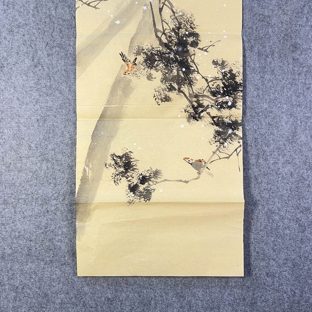 国画281 花鸟在此处飞翔也不太