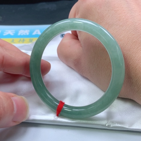 翡翠手镯未镶嵌0760号