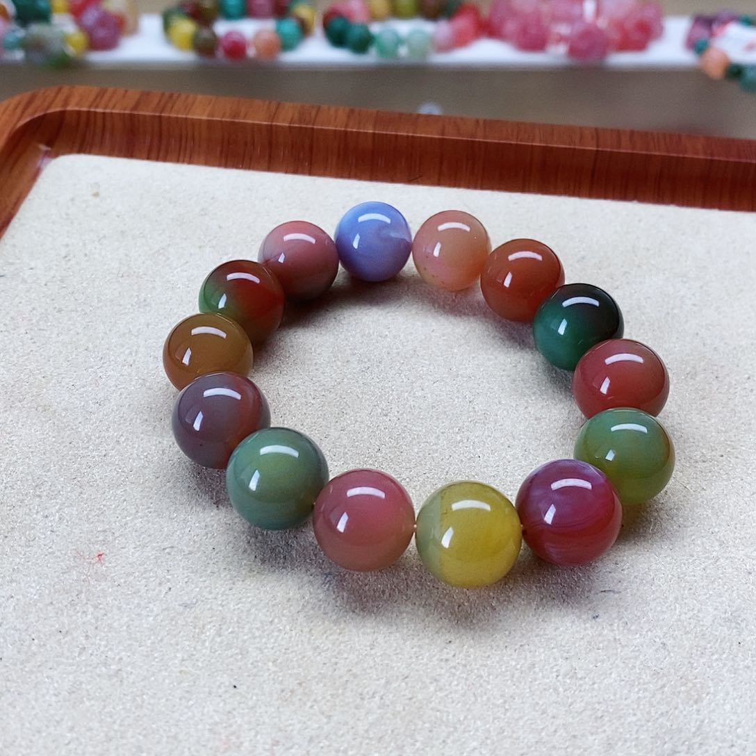 玛瑙手饰未镶嵌盐源032