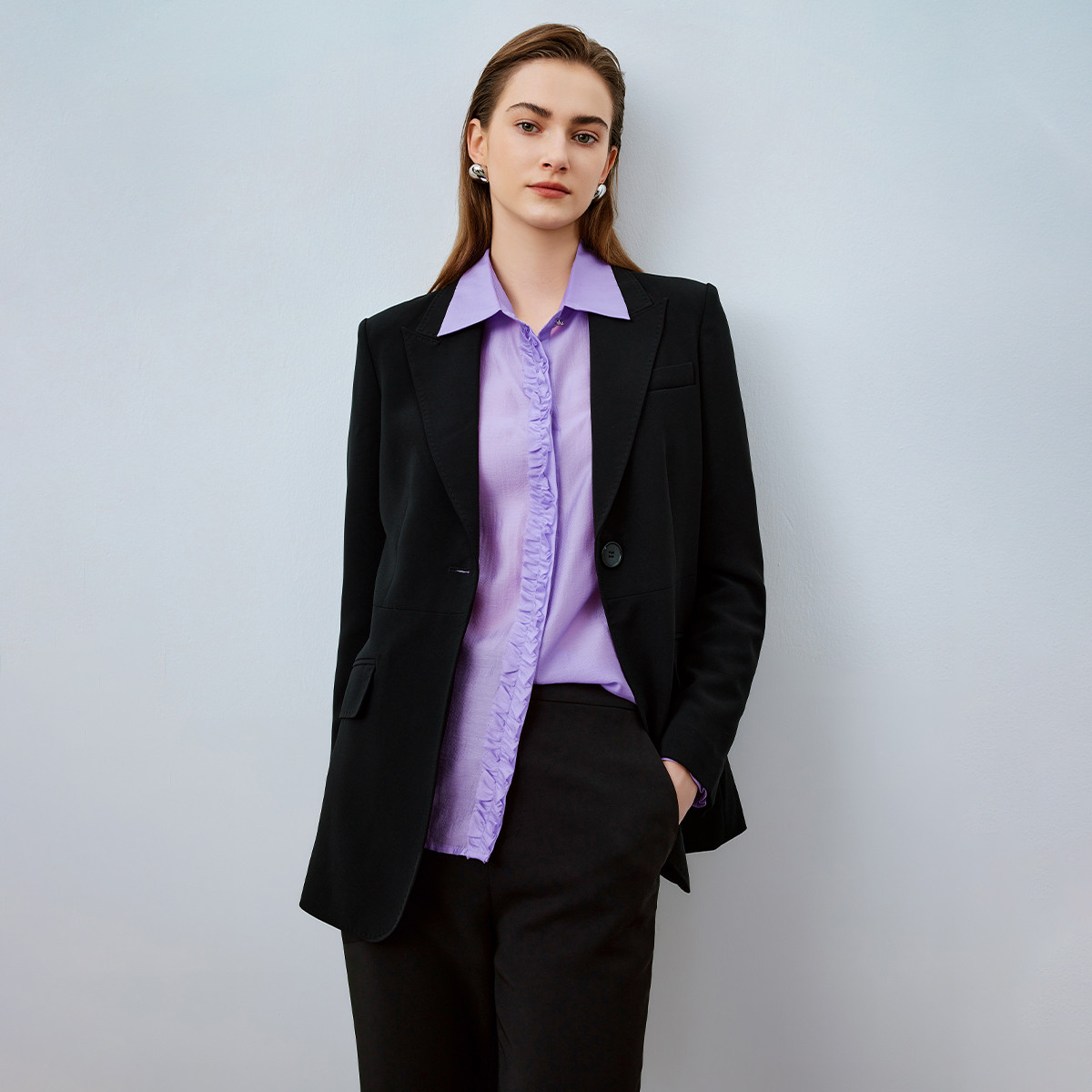 【籽言专属】简约通勤西装外套女秋款2024时尚干练修身一粒扣西服