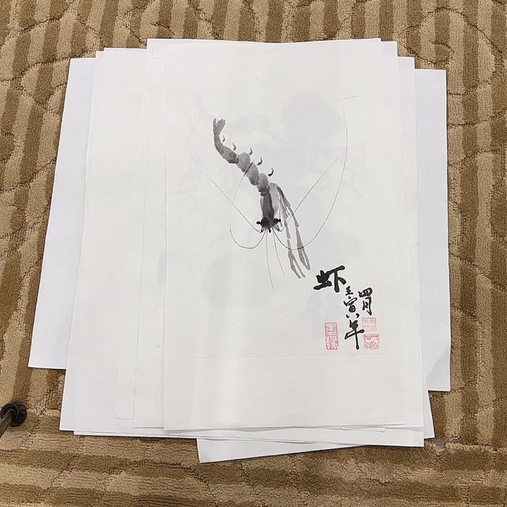 国画花鸟等动物为主料制作而来