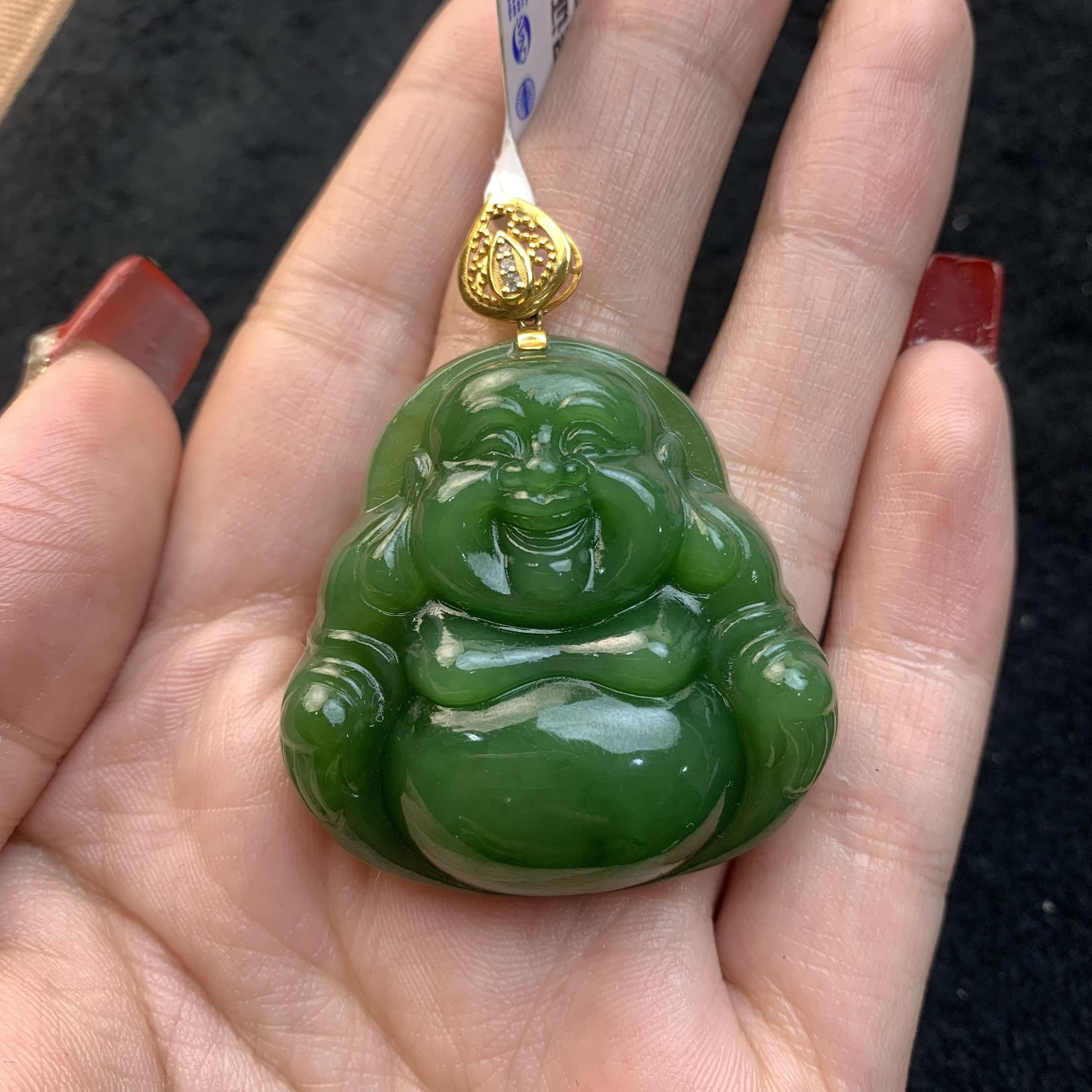 18k金扣头和田玉碧玉吊坠