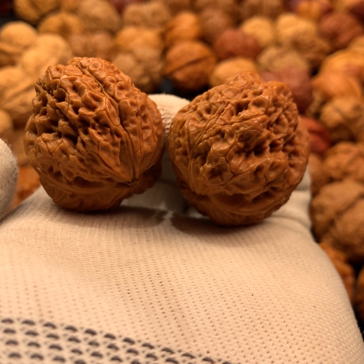 吊坠文玩核桃12……………