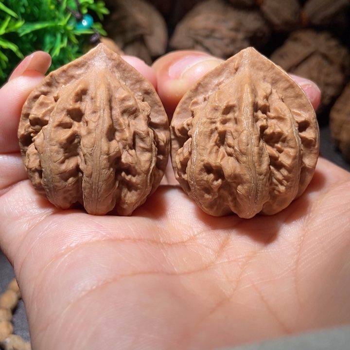 把件文玩核桃东北楸子小雪70