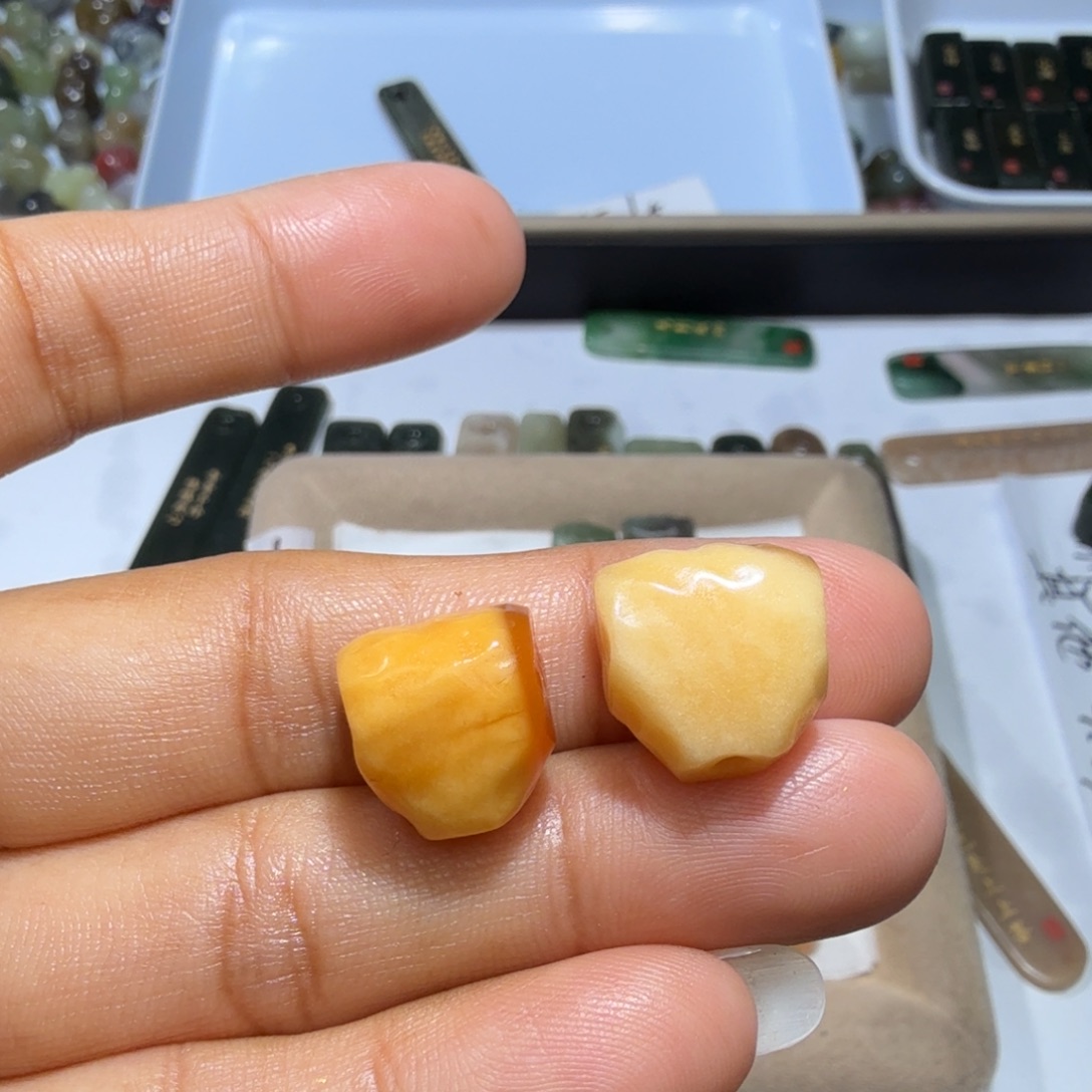 无***神和田玉未镶嵌珠宝奇石