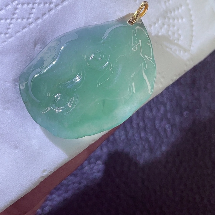 颈饰18K金镶嵌翡翠翡翠