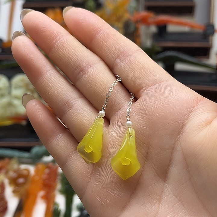 蛇纹石玉岫玉挂坠未镶嵌