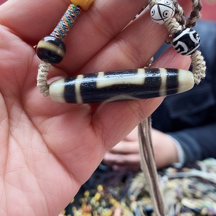 玛瑙/玉髓颈饰合金