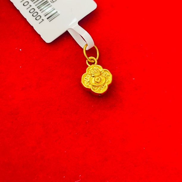 【莹莹专享】足金999饰品 四叶福吊坠 GP 0.53