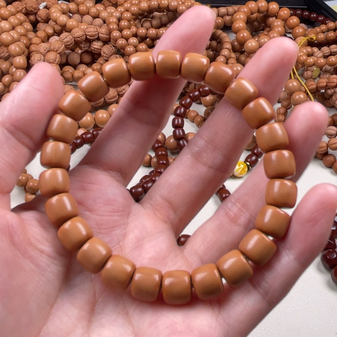 猴头核桃手串全品道住9.1左右