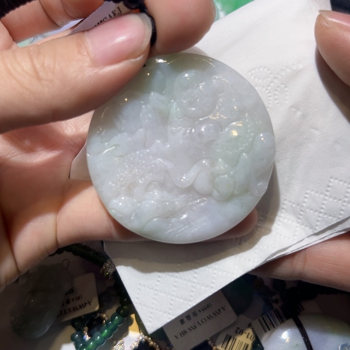 翡翠颈饰未镶嵌天然翡翠A货