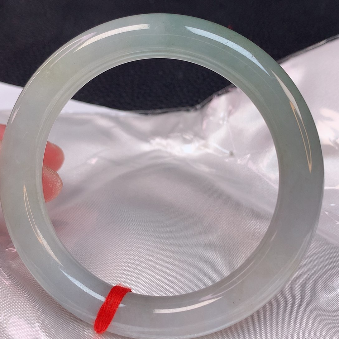 翡翠手镯（圆镯）未镶嵌59