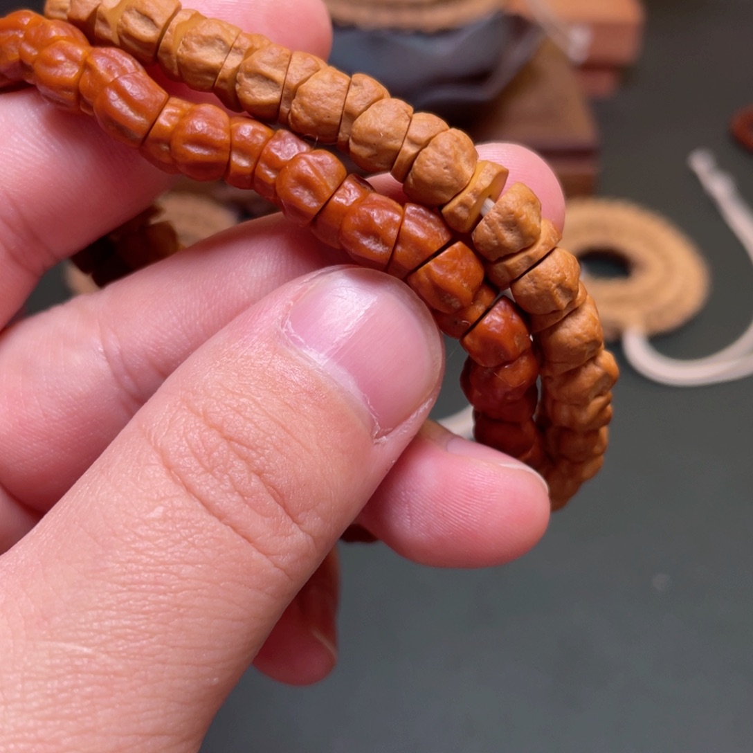 柏香籽/百香籽吊坠大肠