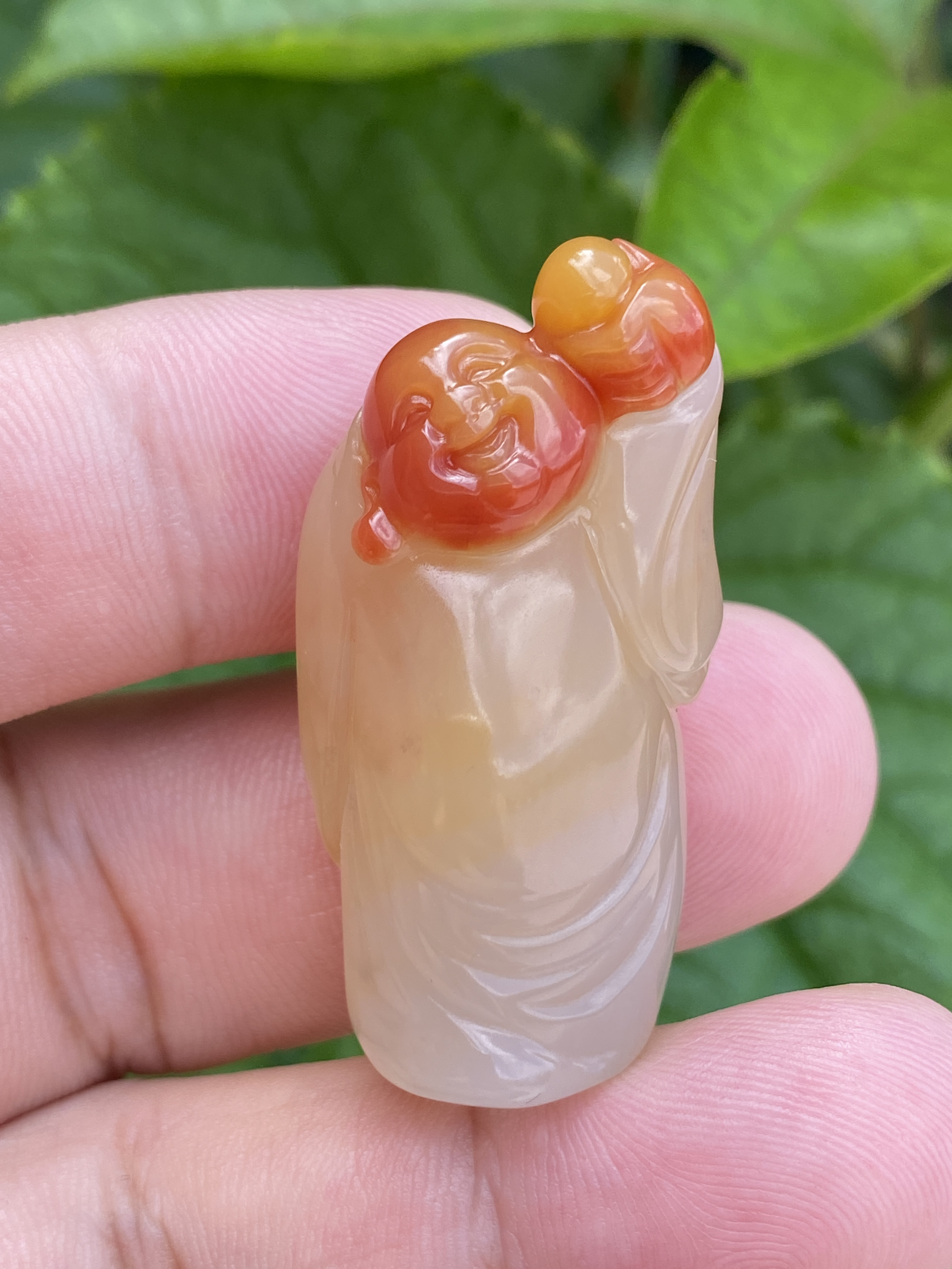 包真正品天然新疆三彩玉巧色精工鸿运当头精品佛公吊坠