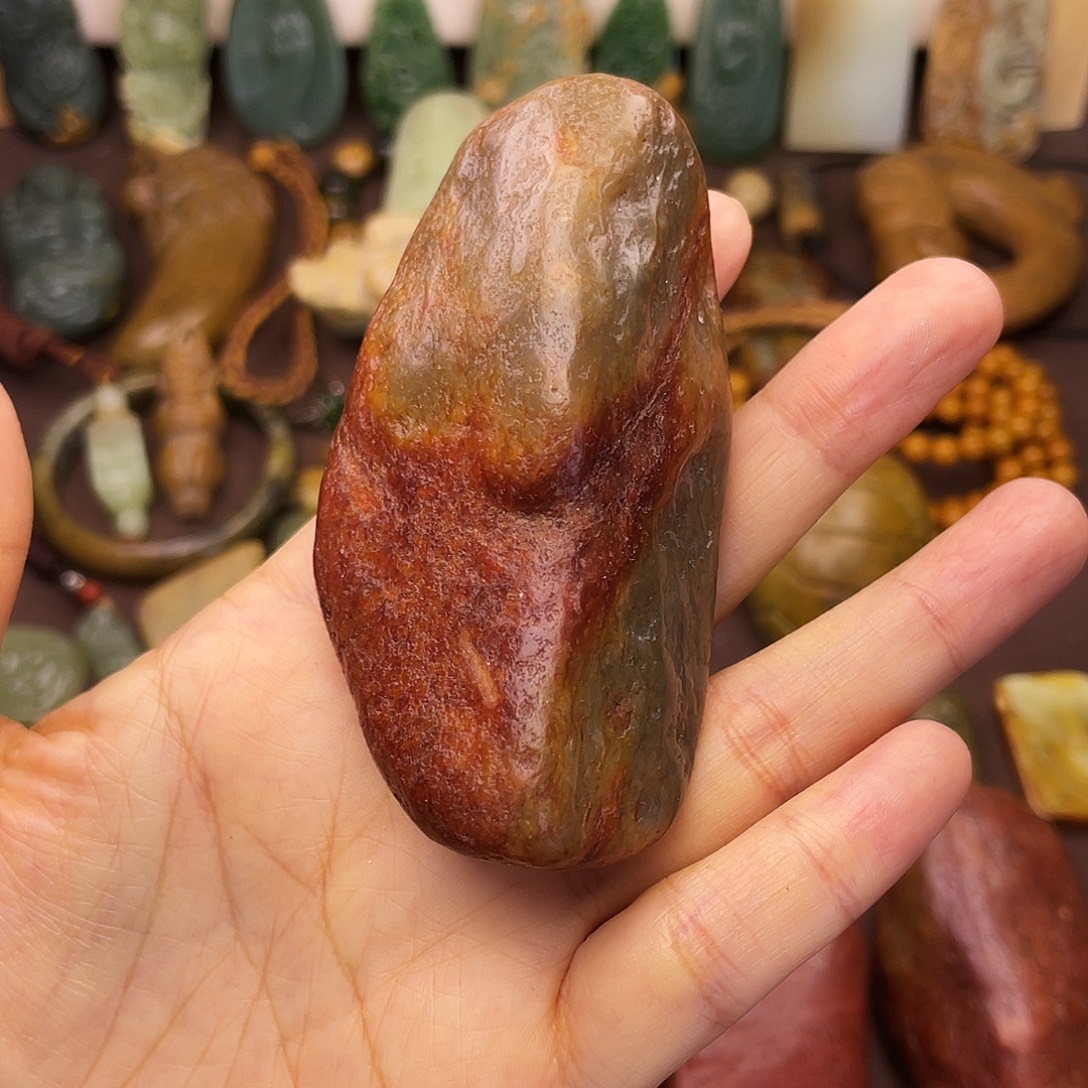 岫岩河磨玉（透闪石质玉）未镶嵌颈饰