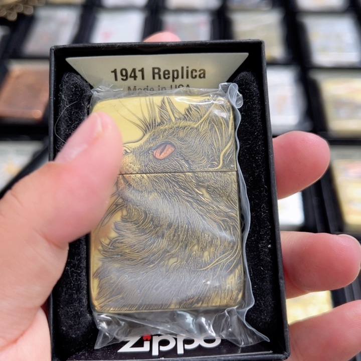 铜镜面1941睡猫签名