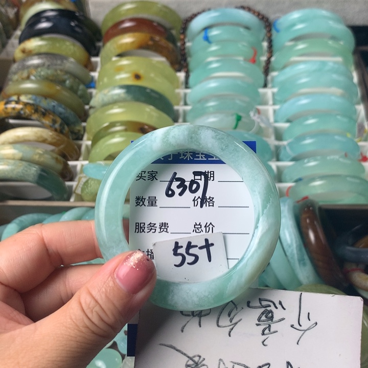 蛇纹石玉未镶嵌手镯6307
