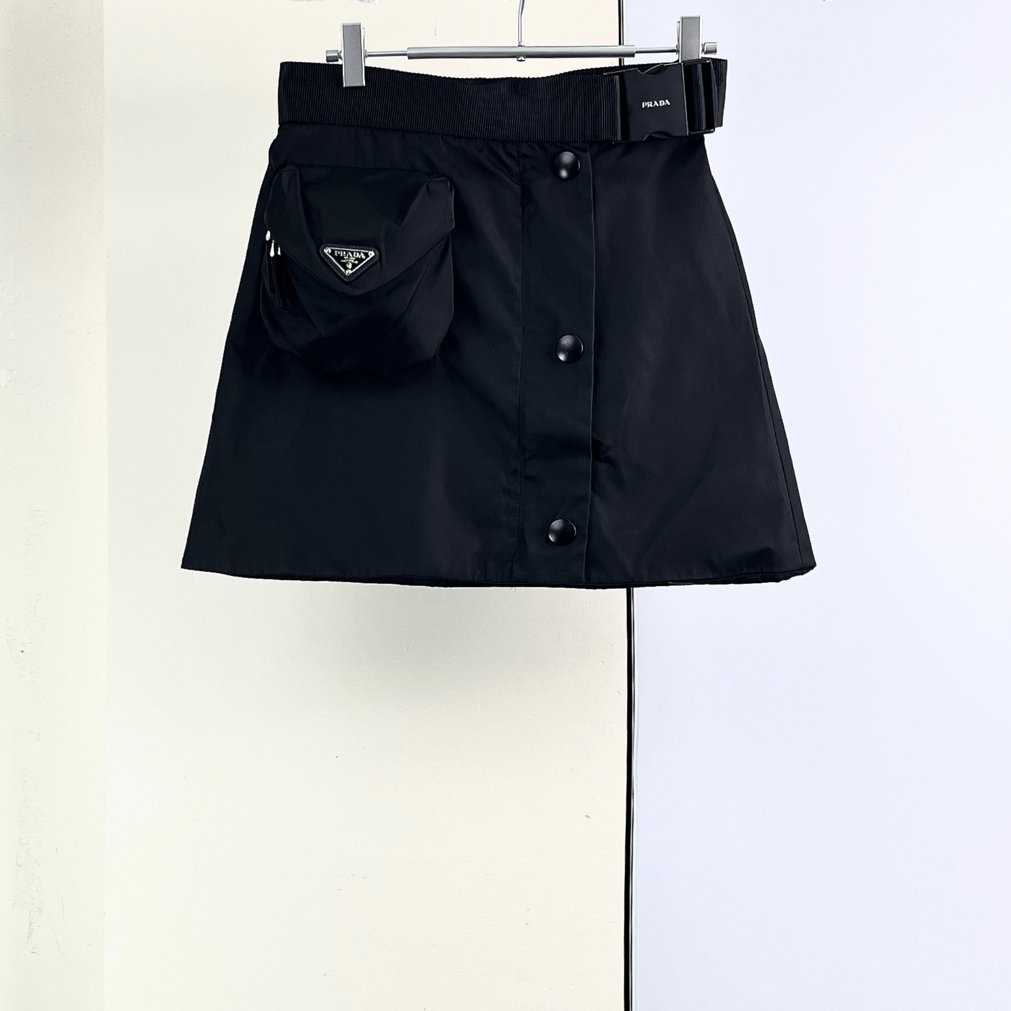 99新 Prada/普拉达 短裙/36码/Xspk2302
