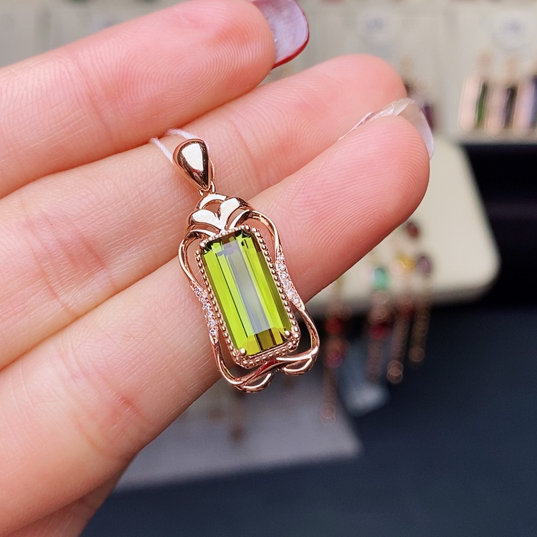 碧玺吊坠碧玺18K金镶嵌