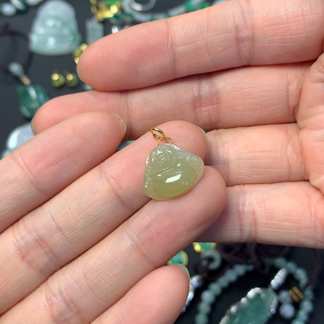 翡翠吊坠(不含链)18K金镶嵌