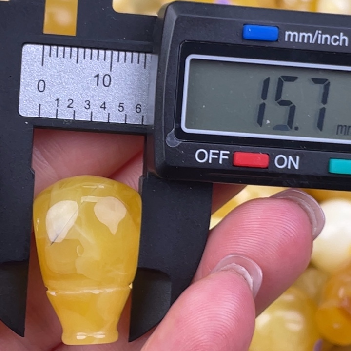 蜜蜡未镶嵌裸石微瑕363