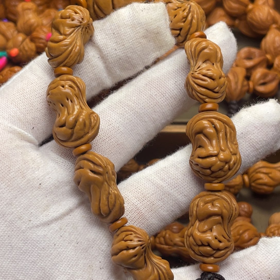 桃核手串龙纹桃核2
