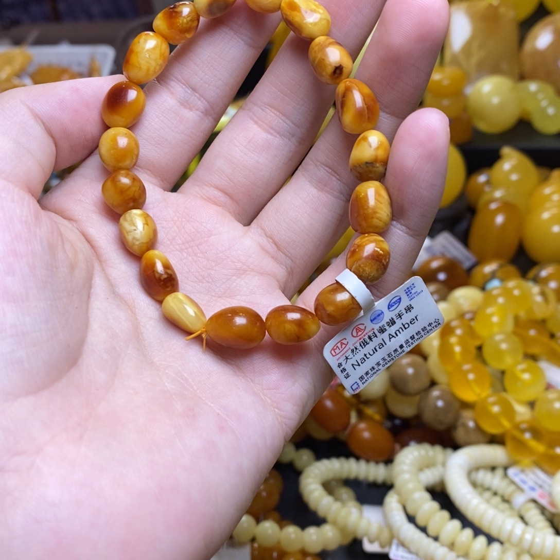 琥珀未镶嵌珠宝奇石