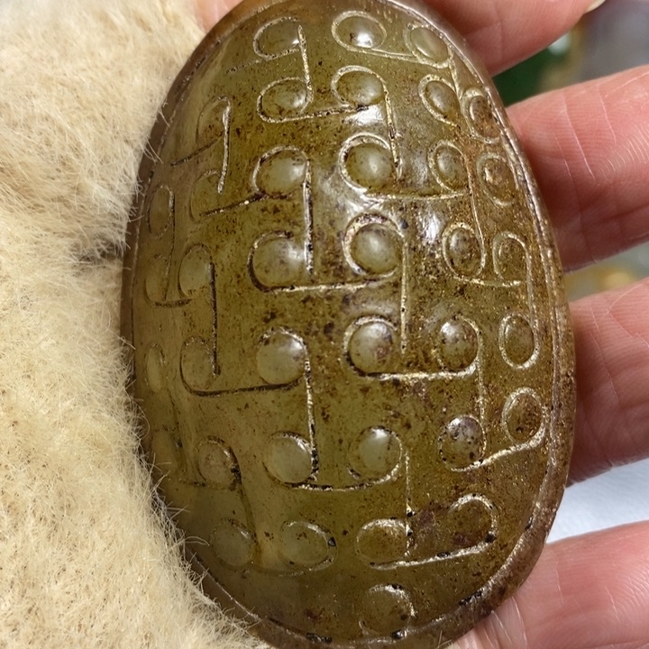 和田玉（糖玉）颈饰未镶嵌