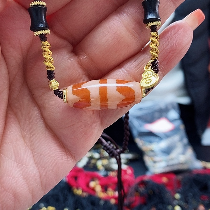 玛瑙/玉髓颈饰合金