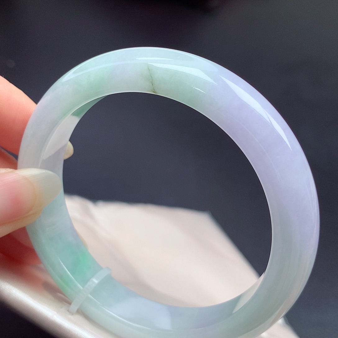 翡翠未镶嵌手镯56.6圈口