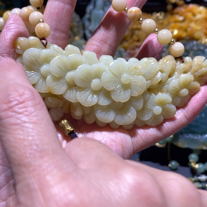 岫玉岫玉吊坠未镶嵌