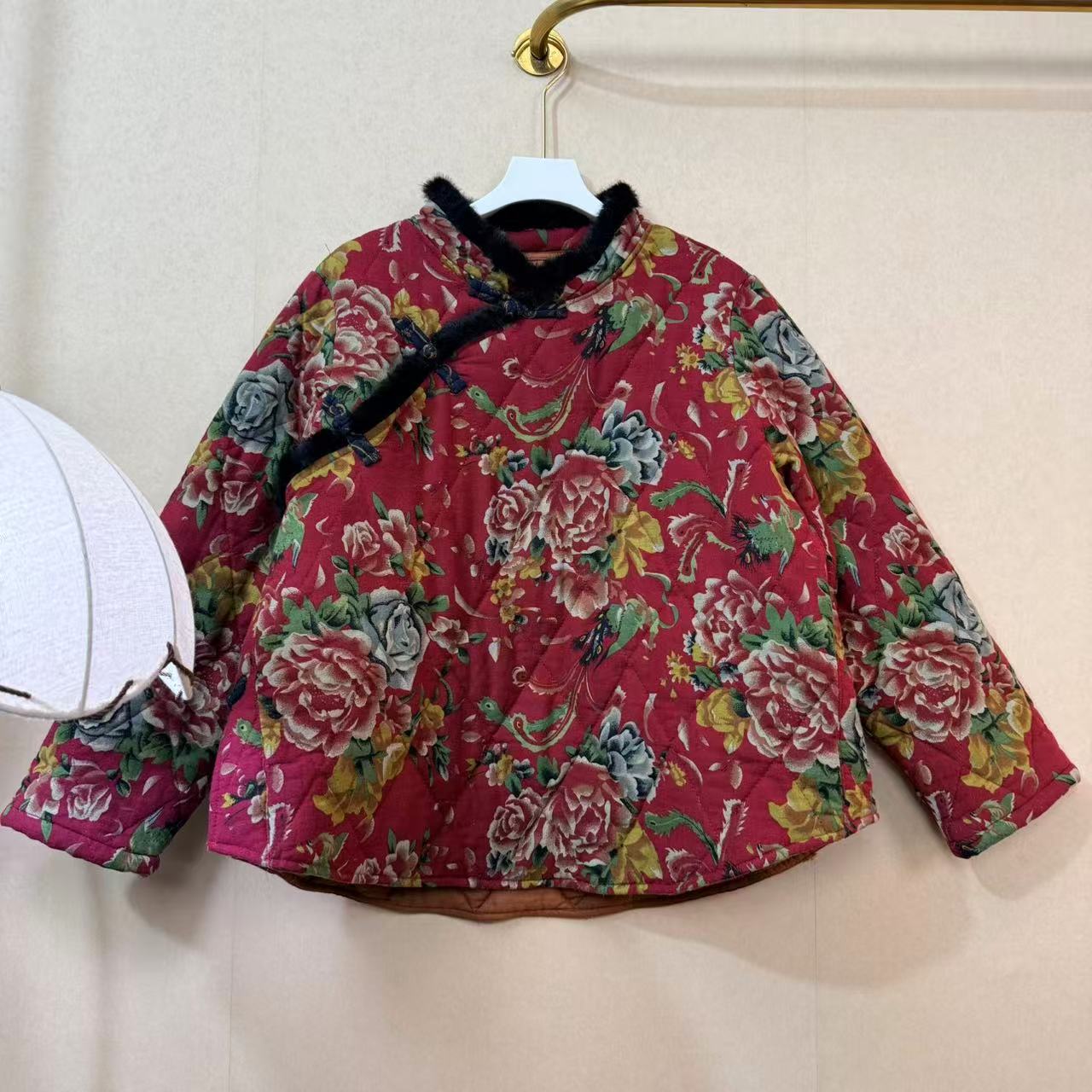 568-冬季新女文艺复古东北大花斜襟绗缝盘扣加棉加厚保暖棉衣