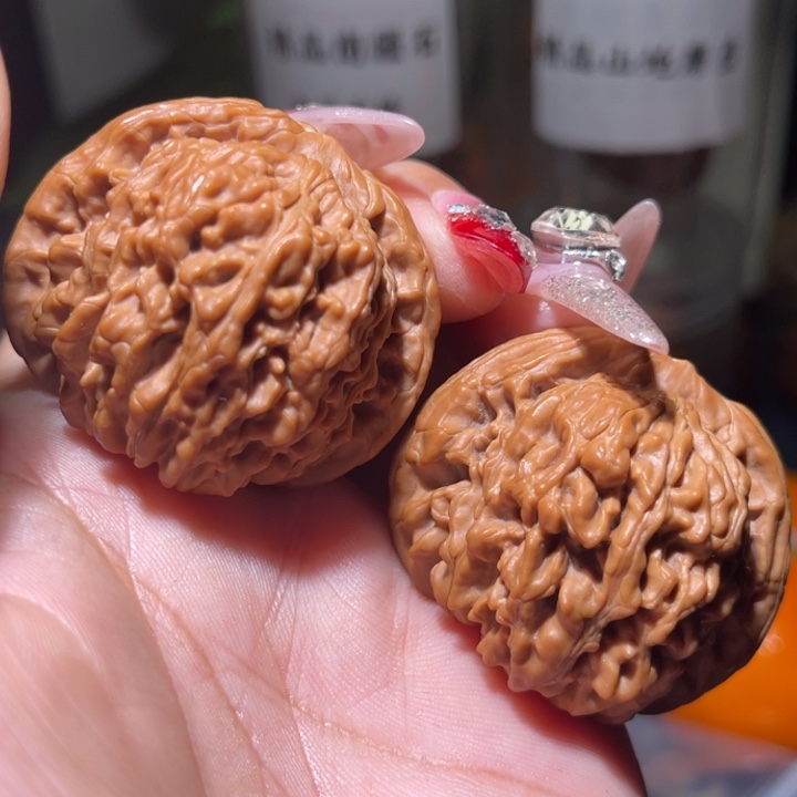 桃核把件             42
