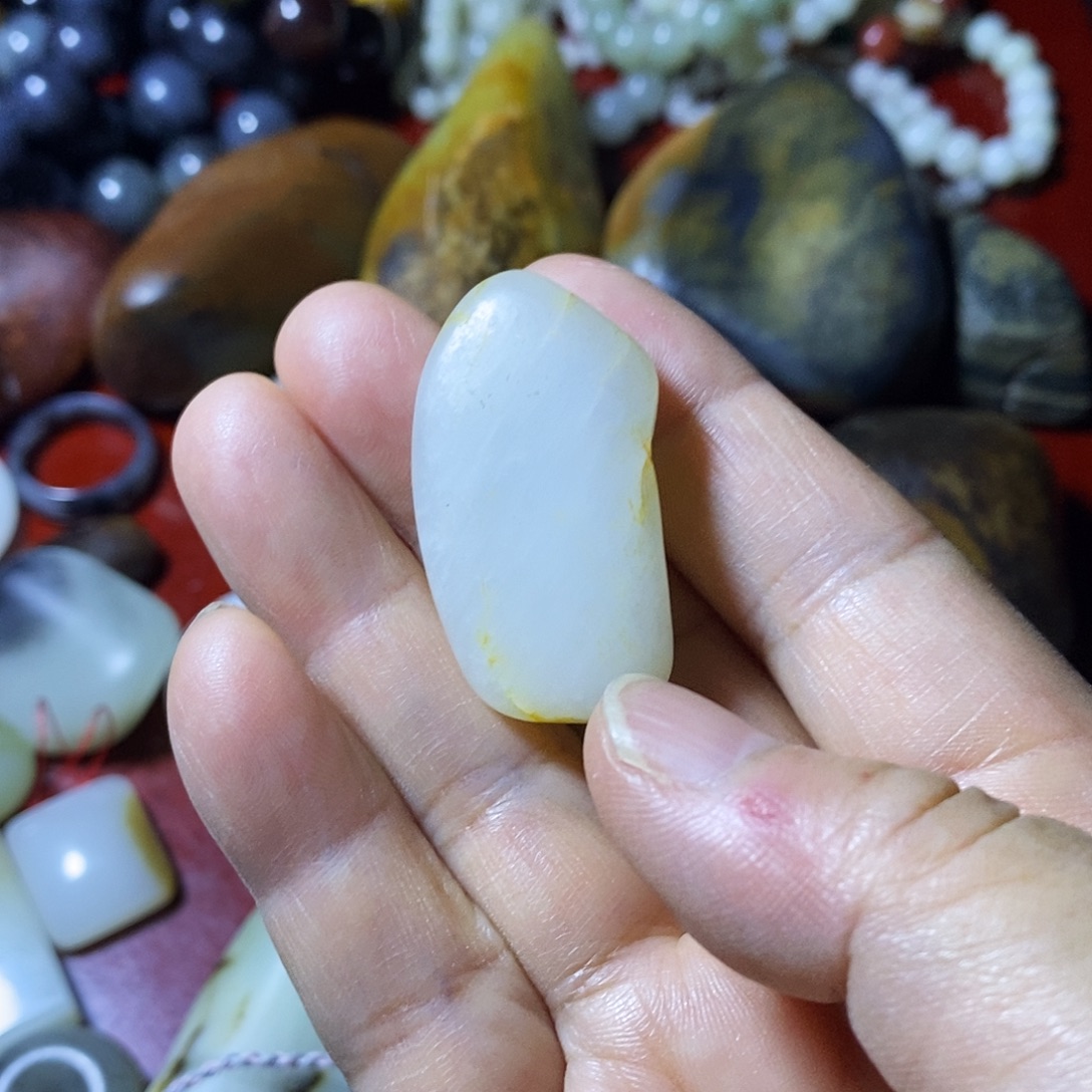 和田玉未镶嵌吊坠(不含链)