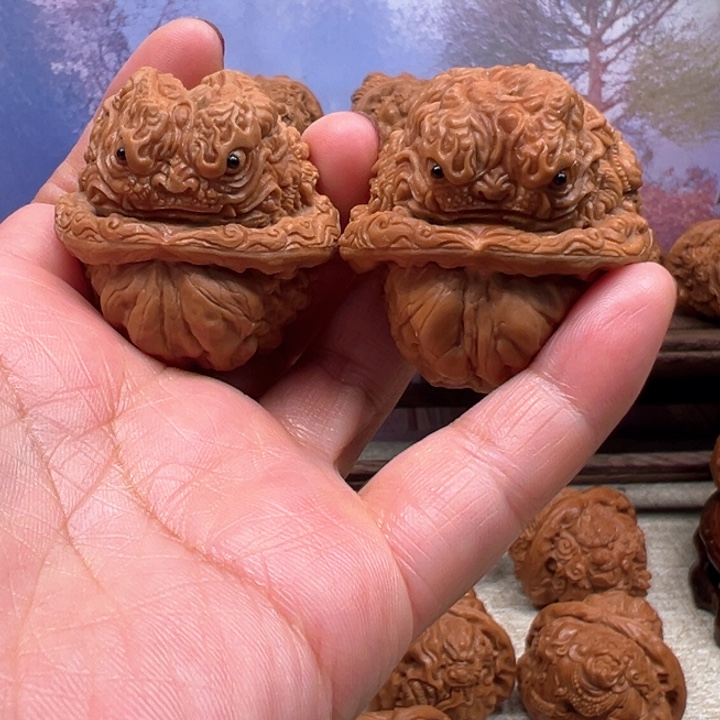 核桃把件蛤蟆头龙蟾