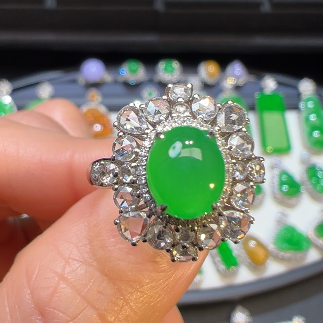 翡翠戒指18K金镶嵌收货48小时鉴赏期