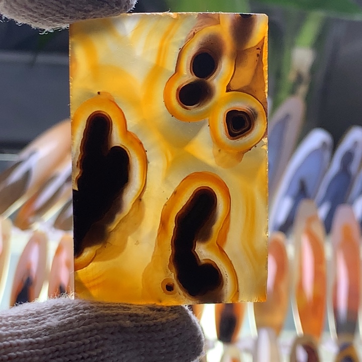未镶嵌玛瑙/玉髓珠宝半成品81