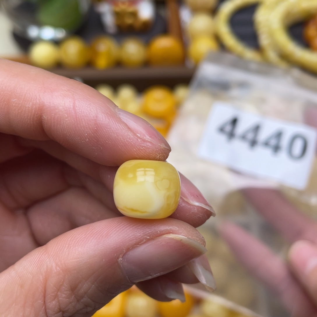 琥珀珠宝奇石未镶嵌13